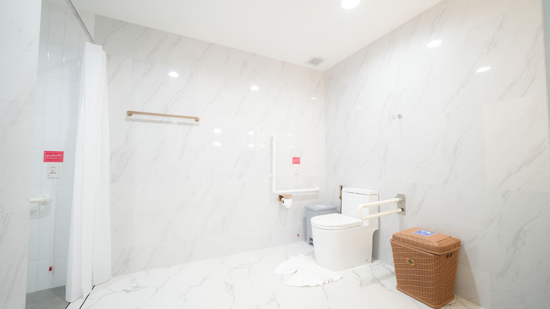 Grand Suvarnabhumi Suite (Elite Ward 15) ภาพที่ 10
