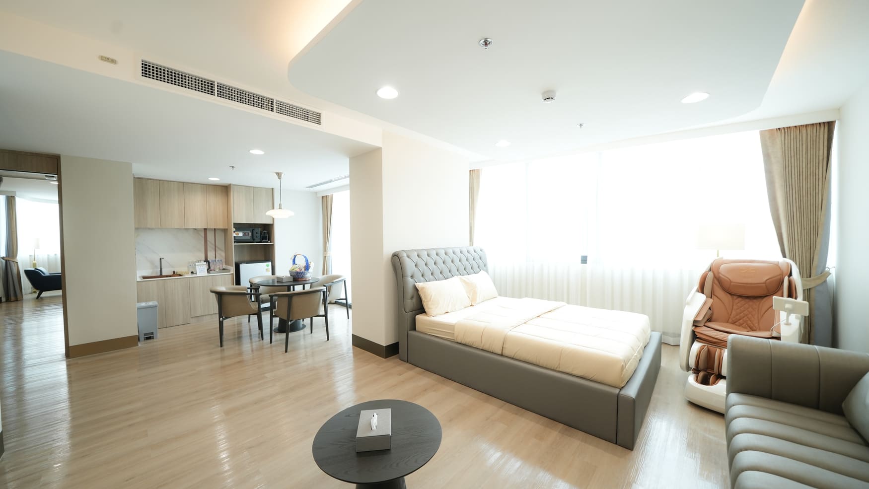 Royal Suvarnabhumi Suite (Elite Ward 15) ภาพที่ 8